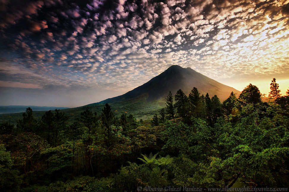 Volcan Activo Mas Grande Del Mundo