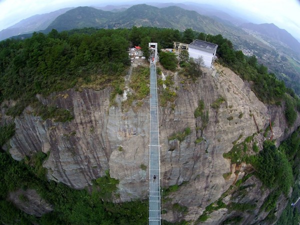puente de cristal mas largo del mundo shiniuzhai geopark china