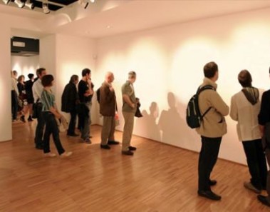 Galería de arte expone arte invisible en Nueva York