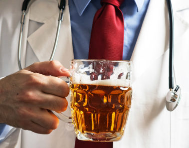 la cerveza adelgaza y combate 10 enfermedades