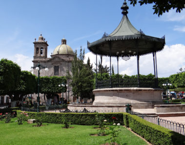 cuitzeo michoacan pueblo magico