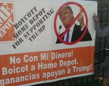 Llaman a boicot contra Home Depot por apoyo al muro de Trump