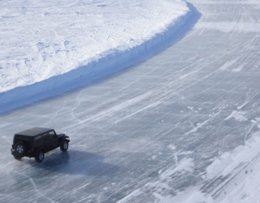 carretera helada a tuktoyaktuk canada