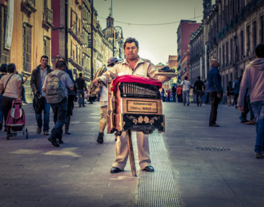 Origen del viejo oficio del Organillero en las calles de México