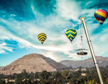 Dinner in the Sky en Teotihuacán
