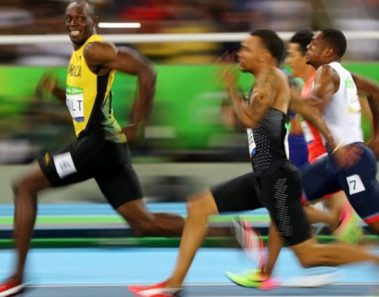 ¿Por qué está foto de Usain Bolt ganando su medalla en Río 2016 está causando tanto furor?