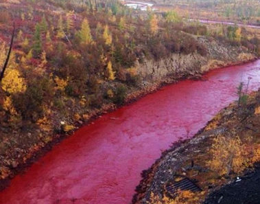 río Daldykan, el enigma del río ruso teñido de rojo sangre