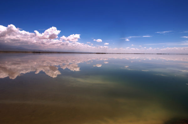 El Lago Salado de Chaka. Un espejo del cielo en China