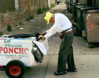 Recaudan miles de dólares para ayudar a un paletero de 90 años a jubilarse