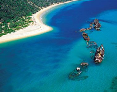 El encanto de los naufragios de Tangalooma Wrecks en Moreton Island