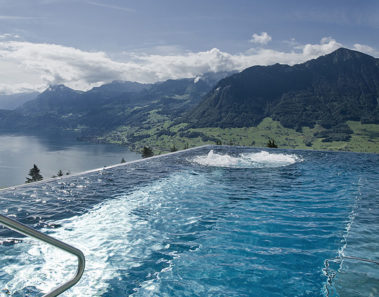 Esta es la piscina/alberca/pileta en la que todo el mundo sueña con bañarse