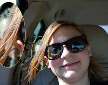 Mira con mucha atención este selfie, lo que la gente está viendo está aterrando a todos