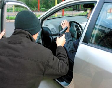 ¡Mucho cuidado! Este es el nuevo método que están usando para robar autos