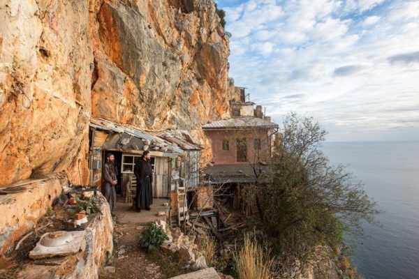 Este es el Monte Athos, hogar de legendarias ermitas