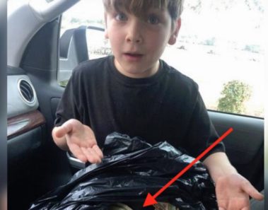 Este niño “encontró” $200 mil pesos en su casa y los repartió entre los niños pobres de su escuela