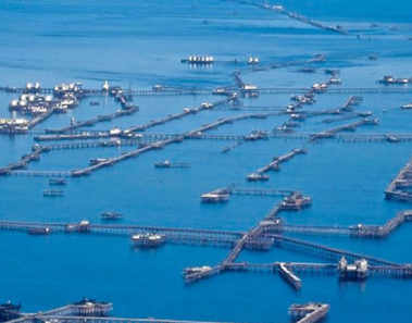 Neft Daşları Azerbaiyán ciudad artificial construida en medio del mar