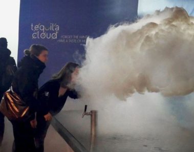 Si alguna vez soñaste con una nube que llueve tequila, se hizo realidad