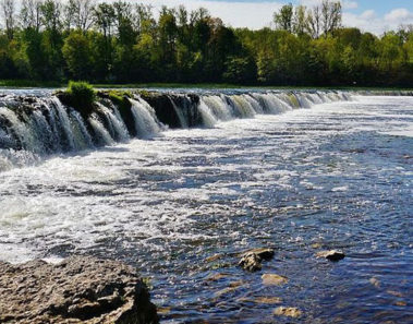 Venta Rapid, la cascada más ancha y corta de Europa