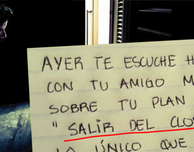 Estaba escondido y escuchó a su hijo decir que es gay. Le dejó una carta que todo el mundo debería leer