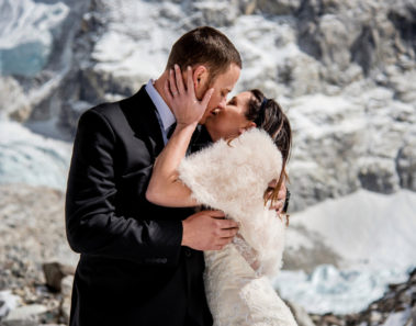 Una pareja se casó en el Everest