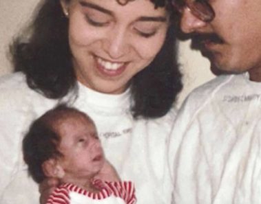 Todo mundo se burlaba de ella, pero al cumplir los 25 años les da una lección que los deja callados