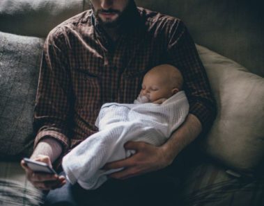 La verdadera razón por la que no debes subir fotos de tus hijos a las redes, no es lo que crees