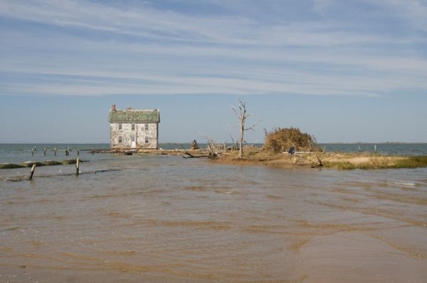 La tenebrosa casa de Holland Island Holland-island-6-600x399
