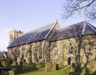 Una Pareja Compró Una Vieja Iglesia Abandonada. Lo Que Hicieron Es Increíble