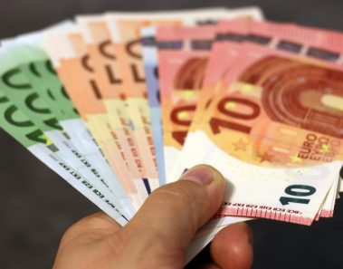 Cómo conseguir euros en España al mejor precio